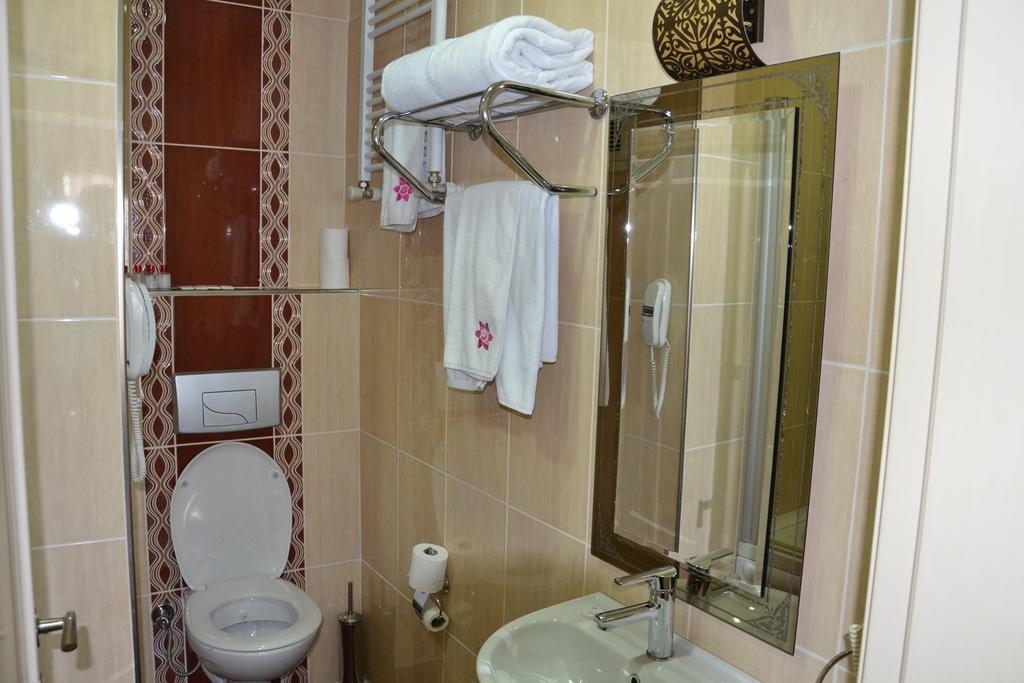 Cosmos Hotel Istanbul Luaran gambar